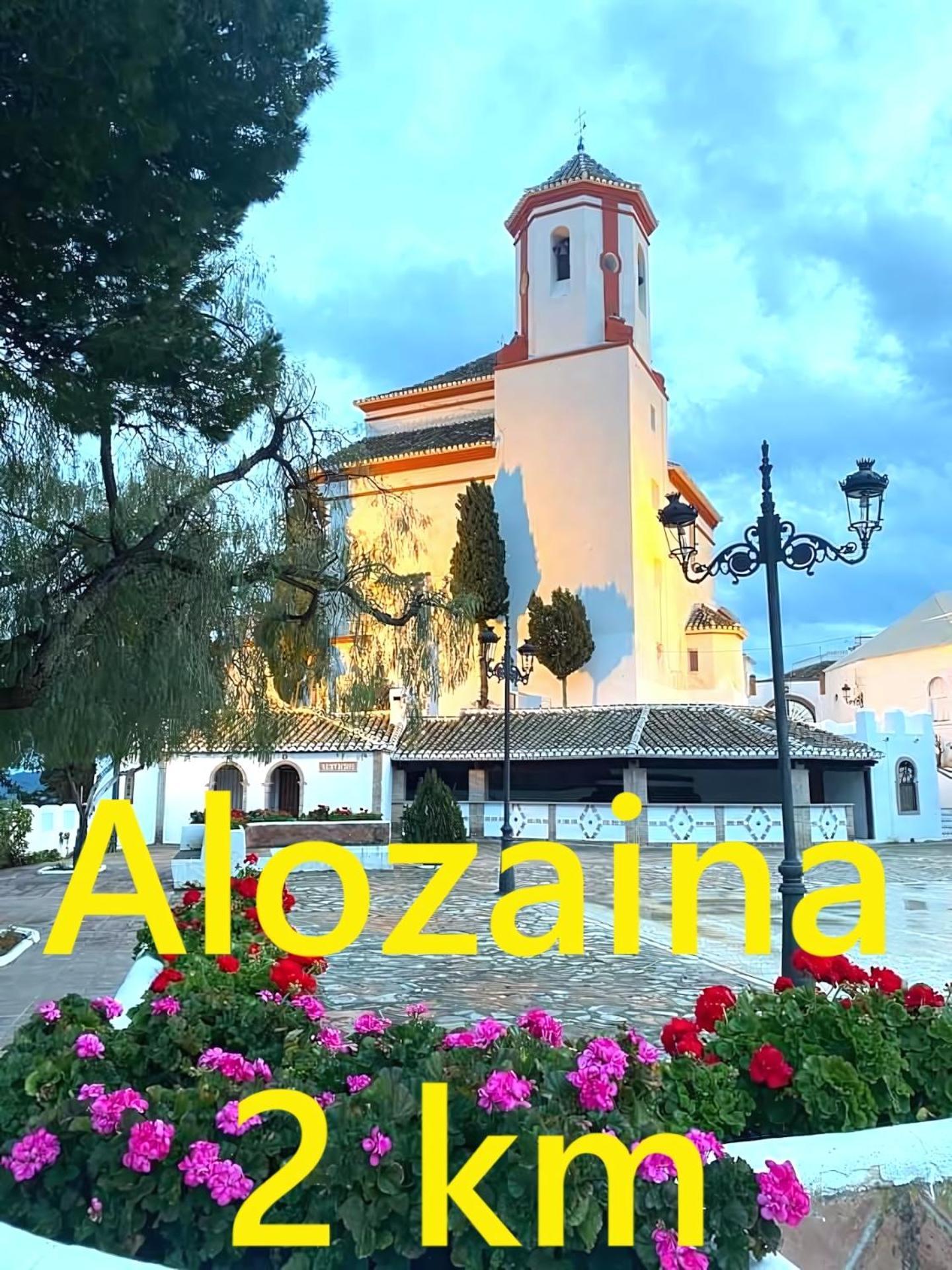 Castle Tower Ground Floor Apartment In Rural Holiday Park 'Cezanne' Tolox Exterior photo