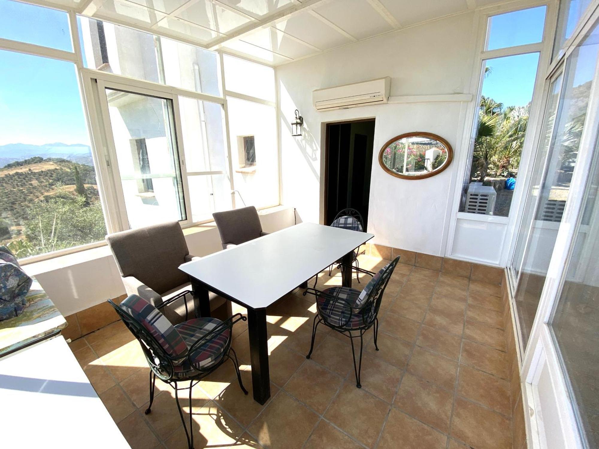 Castle Tower Ground Floor Apartment In Rural Holiday Park 'Cezanne' Tolox Exterior photo