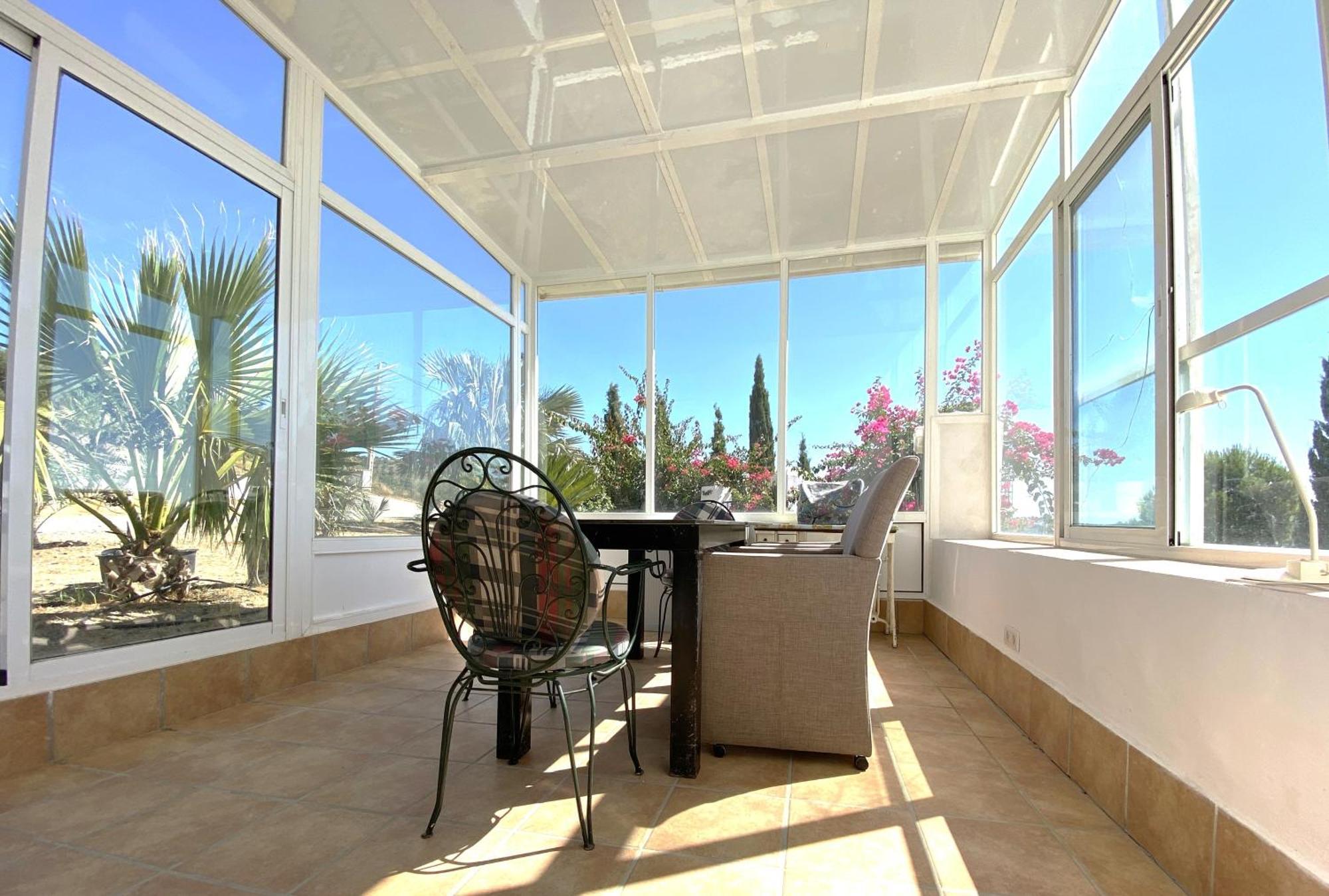 Castle Tower Ground Floor Apartment In Rural Holiday Park 'Cezanne' Tolox Exterior photo